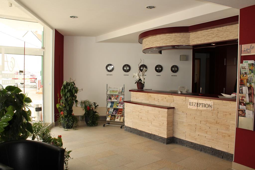 Hotel Anhalt Koethen  Exterior foto